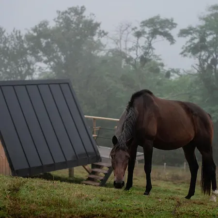 Lesheepinn Parque de Campismo Sainte-Therence